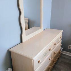 4 PC Antique Bedroom Set