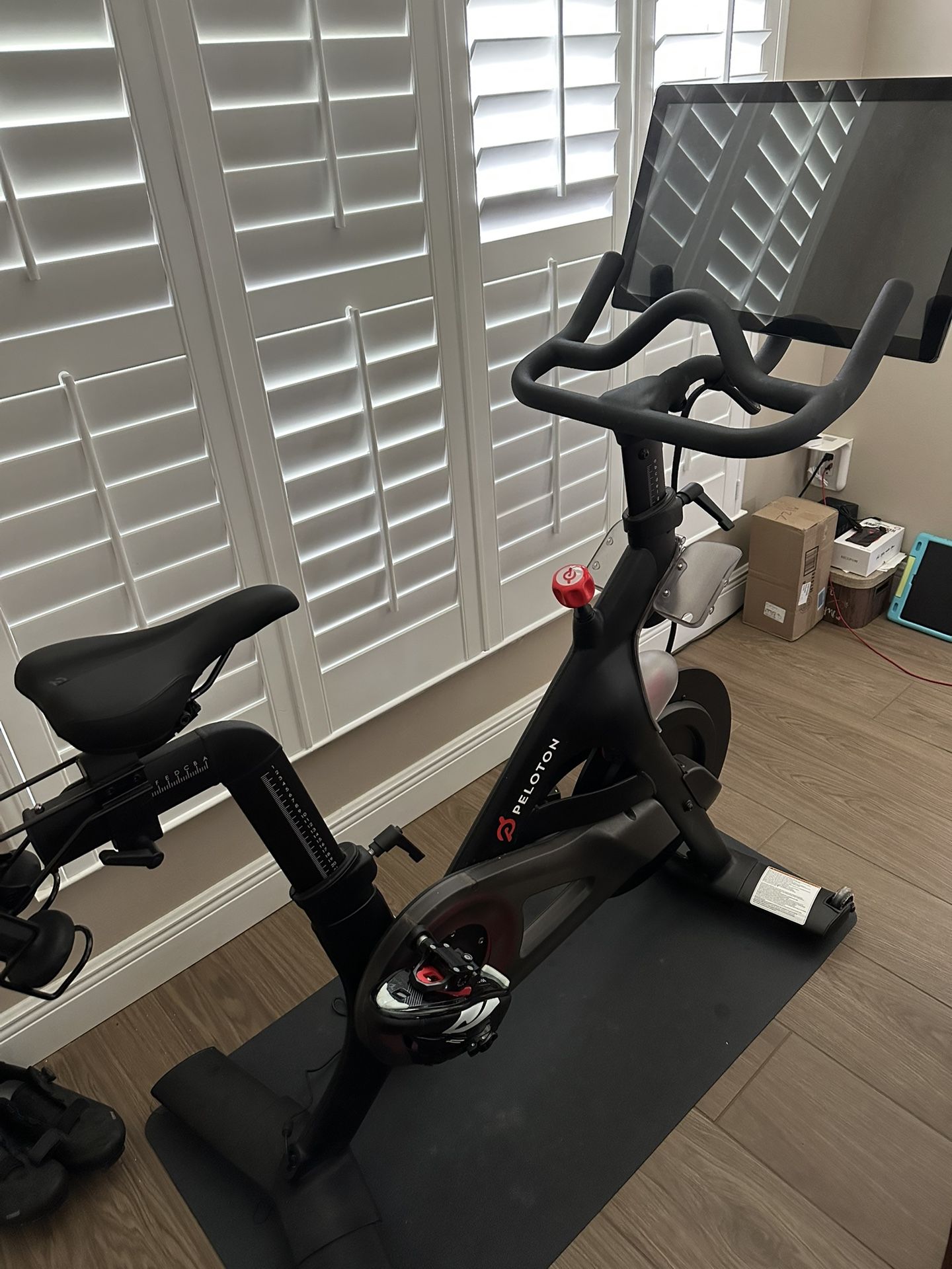 Peloton Bike + shoes - Kept Indoors, Great Condition