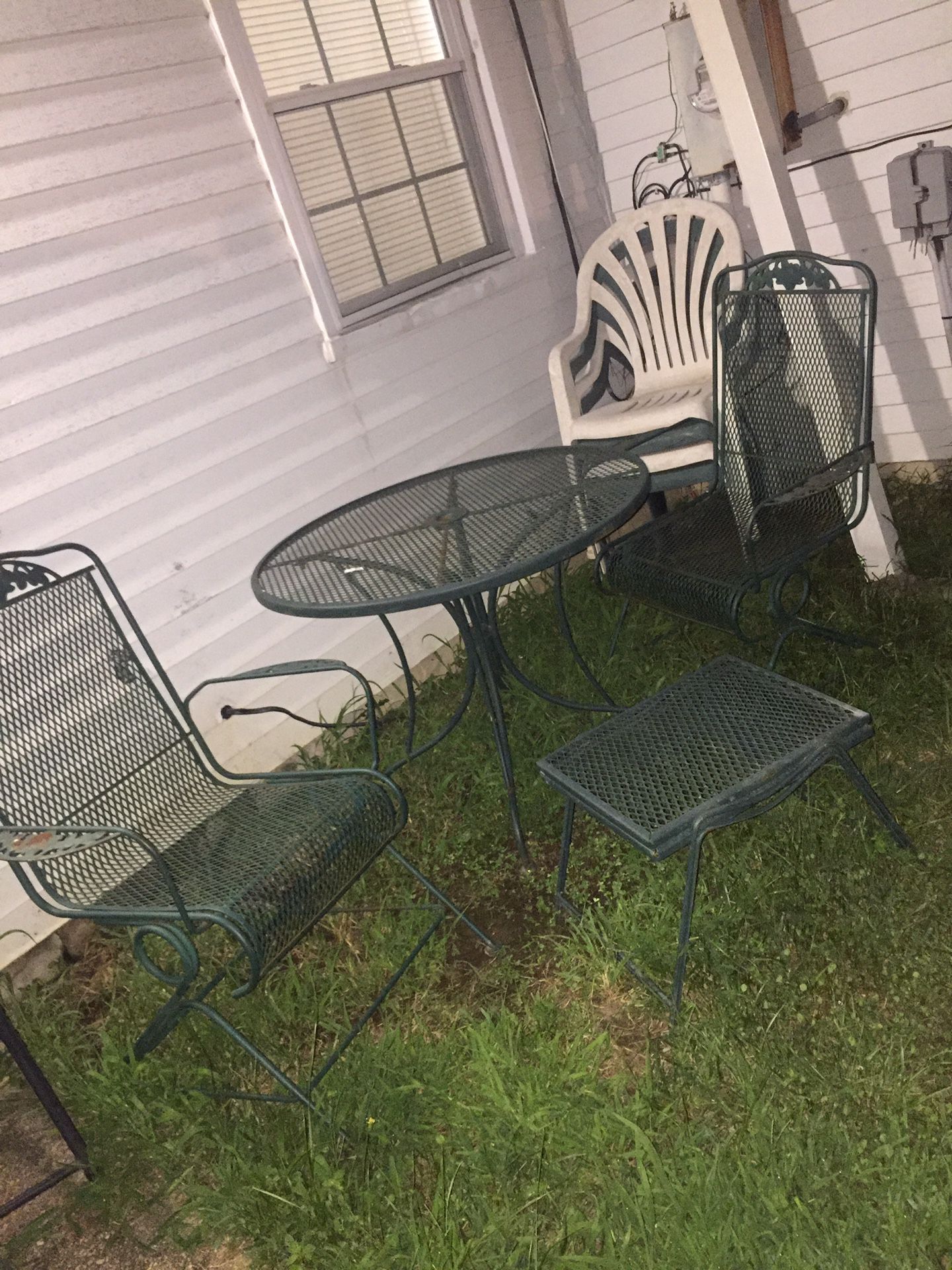 Green patio outdoor furniture metal table with four chairs