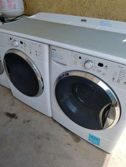 Washer and dryer good condition