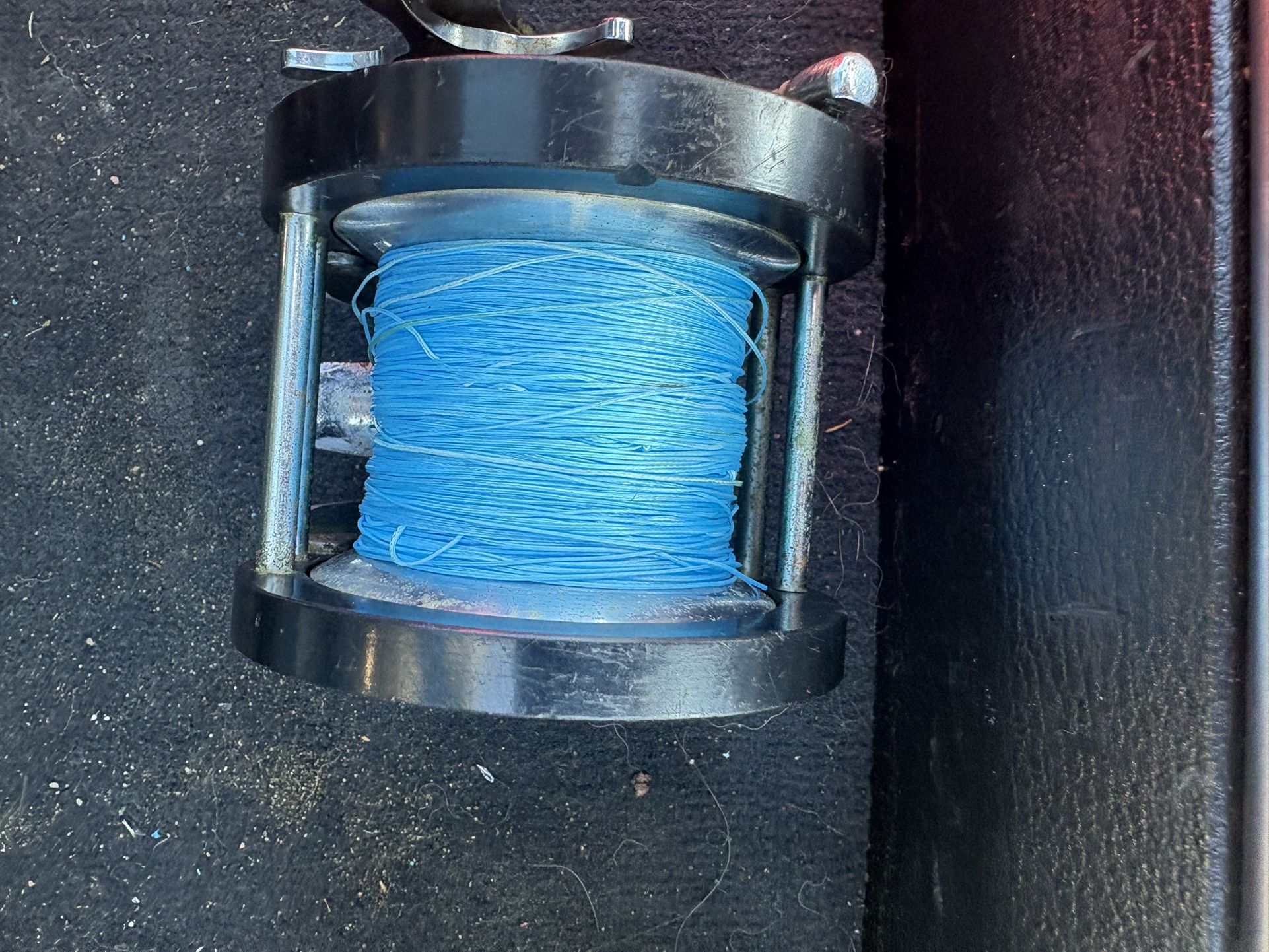 Black King” baitcasting/saltwater-style reel