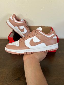 Dunk Low ‘Rose Whisper’