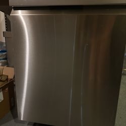 FREE LG DISHWASHER (for parts or repair)