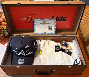 New Era x MLB Simpsons Wooden Case RARE