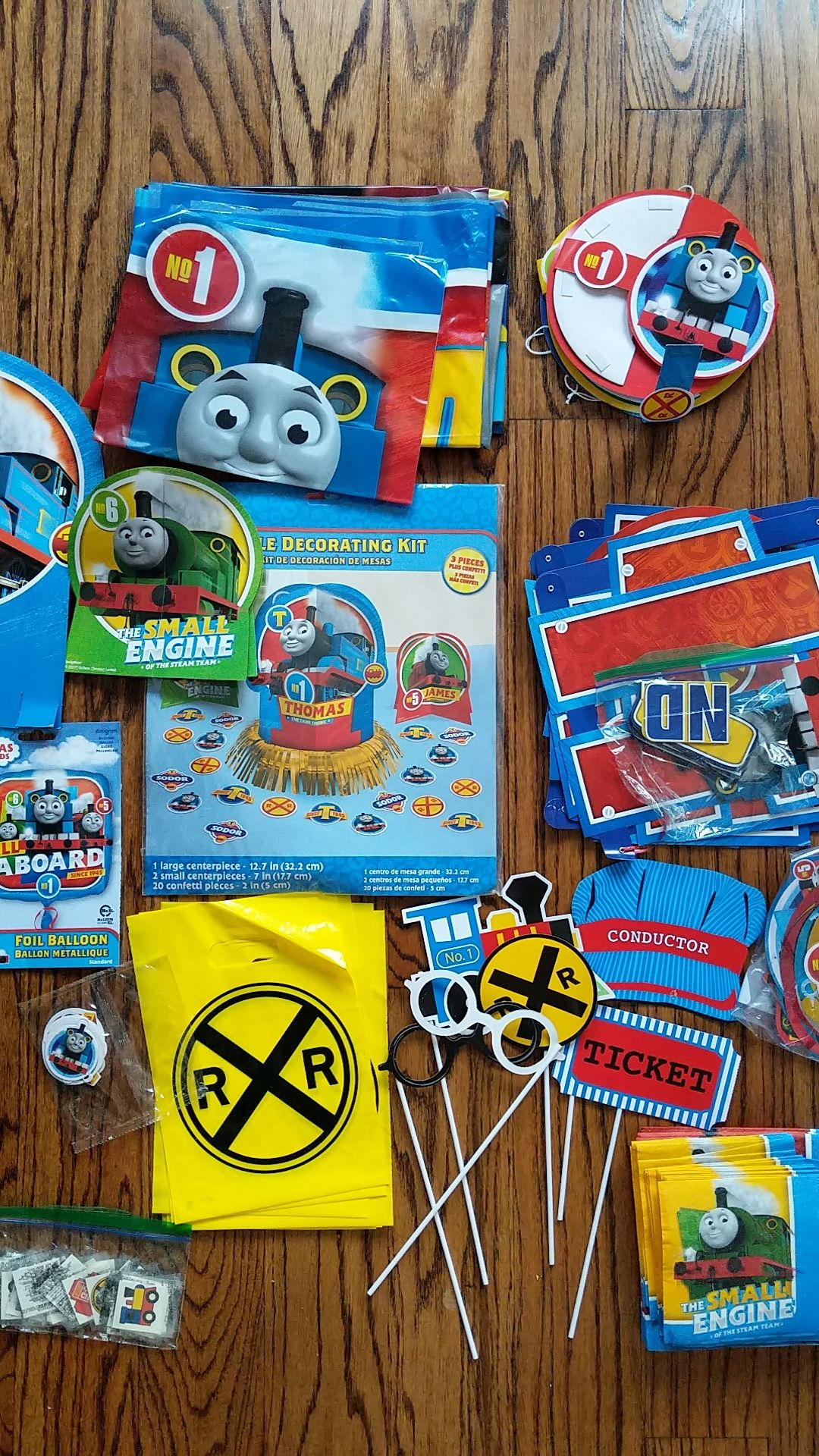 Thomas & Friends Birthday Party supplies