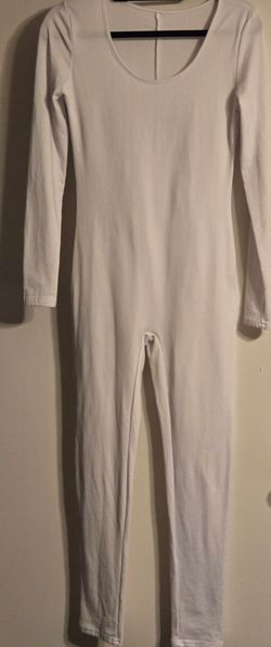 White body suit long sleeves