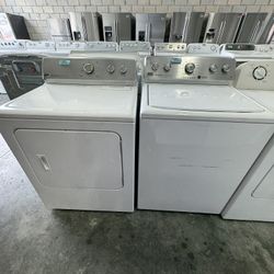 Maytag Set Washing Machine And Electric Dryer 