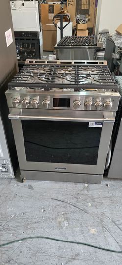 2026 FRIGIDAIRE PROFESSIONAL GAS RANGE SLIDE IN STAINLESS STEEL WITH AIR FRY
