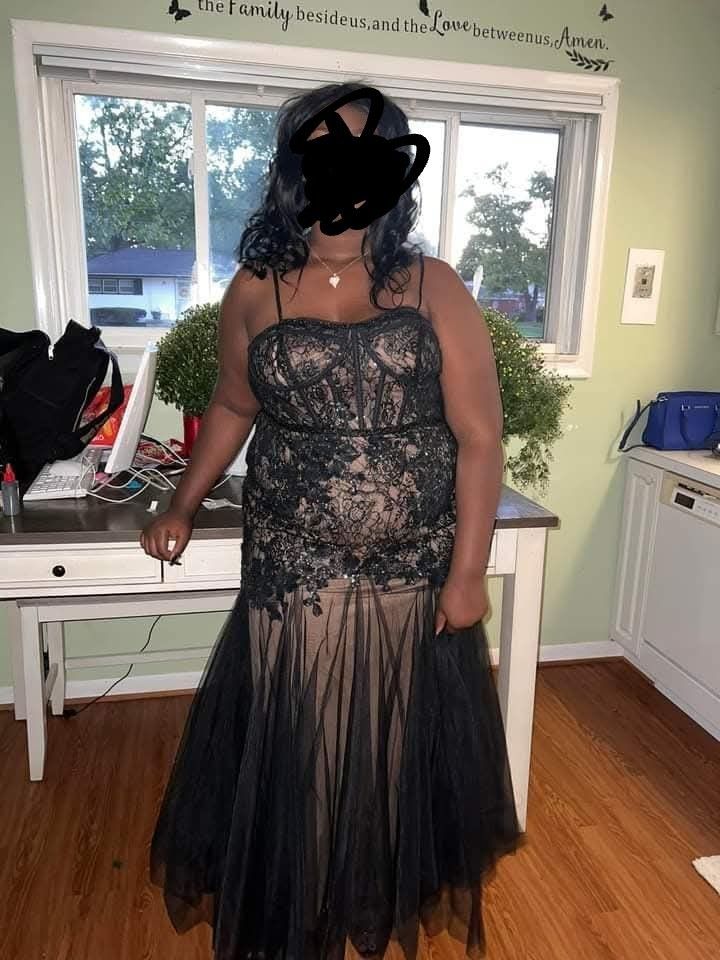 Homecoming/Prom Dress Black Size 20 Worn only Once $200