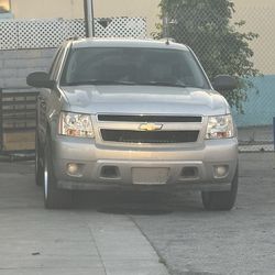 chevy tahoe