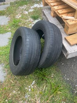 2 tires 215/60/R16