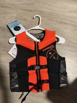 Hyperlite wake co kids Life Jacket