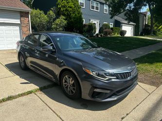 2020 Kia Optima FE