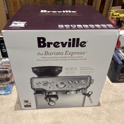 Breville Barista Express Brushed Stainless Steel Espresso Machine BES870XL. 