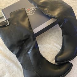 Black Boots Brand New 