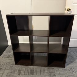 Storage cube organizer / Bookshelf