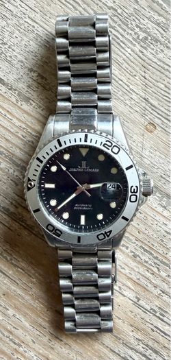Jerome Lamar men watch