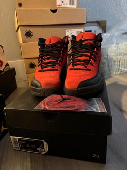Jordan 12’s