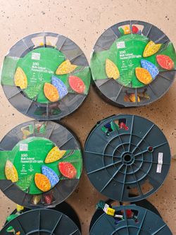 100 Multi-Colored Faceted C9 LED Lights ☆NEW☆ - Christmas 🎄 Holiday  65 feet 8n length