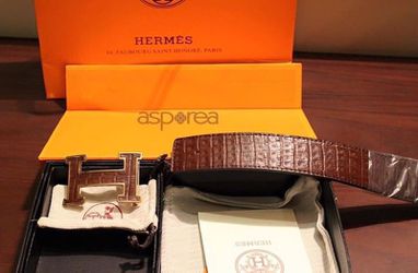 Hermes H logo belt