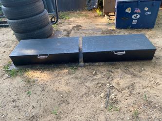 TOOL BOXES FOR FLAT BED $450 FOR BOTH OR 250 EACH