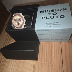 Omega x Swatch Moonswatch - Mission to PLUTO 