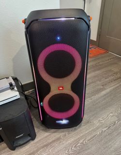 JBL PartyBox 710 Bluetooth 800W Party Speaker with Led Lights