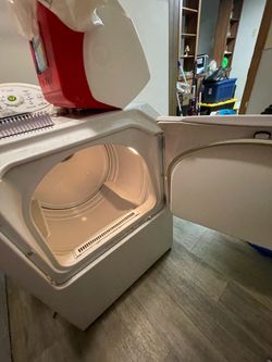 Maytag Washer and dryer