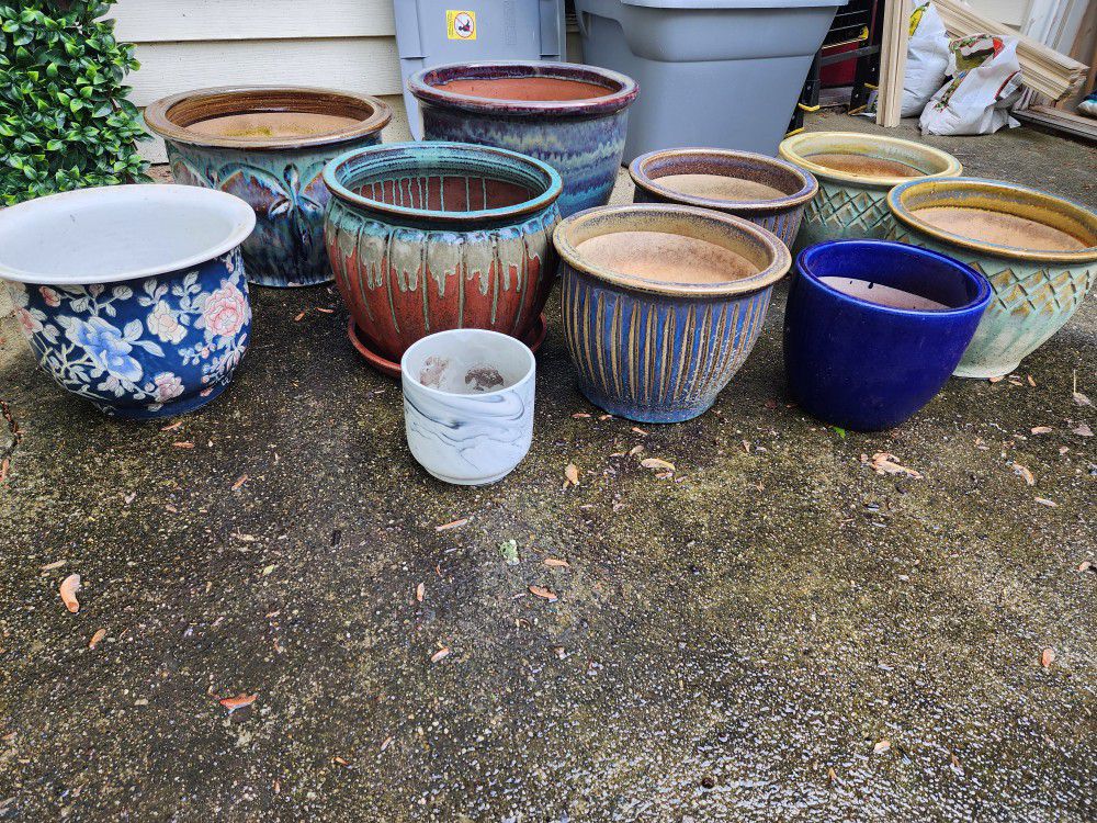 Ceramic Plant Pots: Various Sizes & Collections