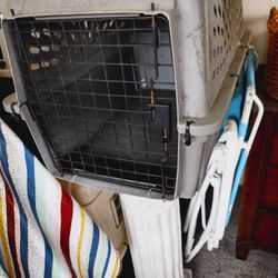Small Dog Kennel 