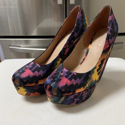 Women’s ALDO Colorful Fabric Platform, Heel Wedge Pump, Shoes… Size 7.5.