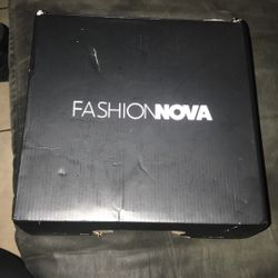 Fashion Nova Boots