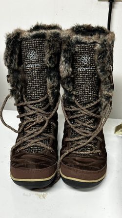 Women Brown Columbia Boots