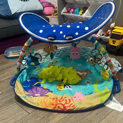 Finding Nemo playing Mat