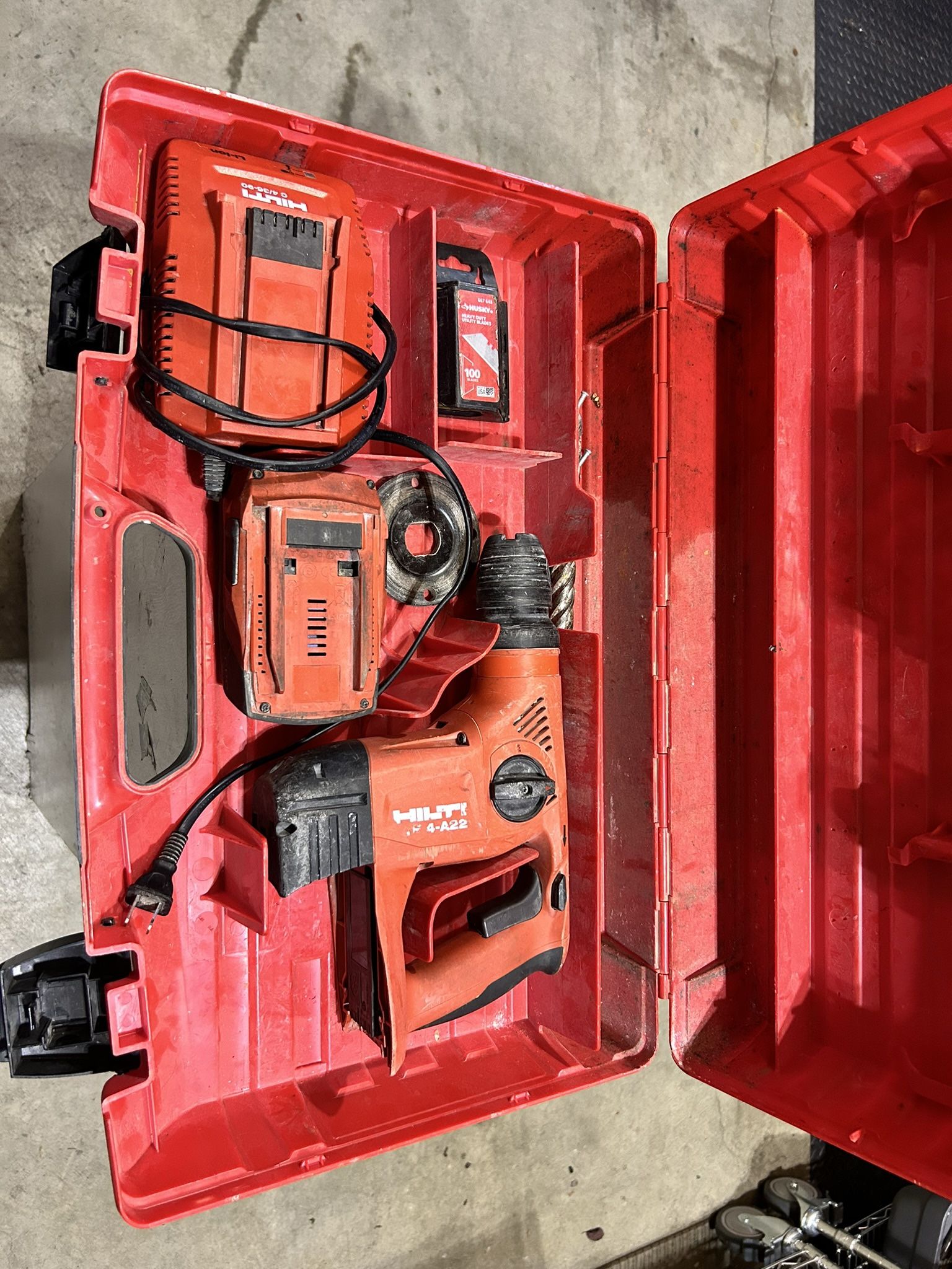 Hilti Roto Hammer