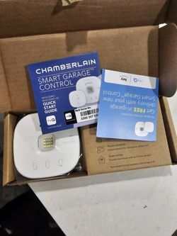 New Chamberlain MyQ-G0401-ES MyQ Wireless Smart Garage Hub and Controller - White