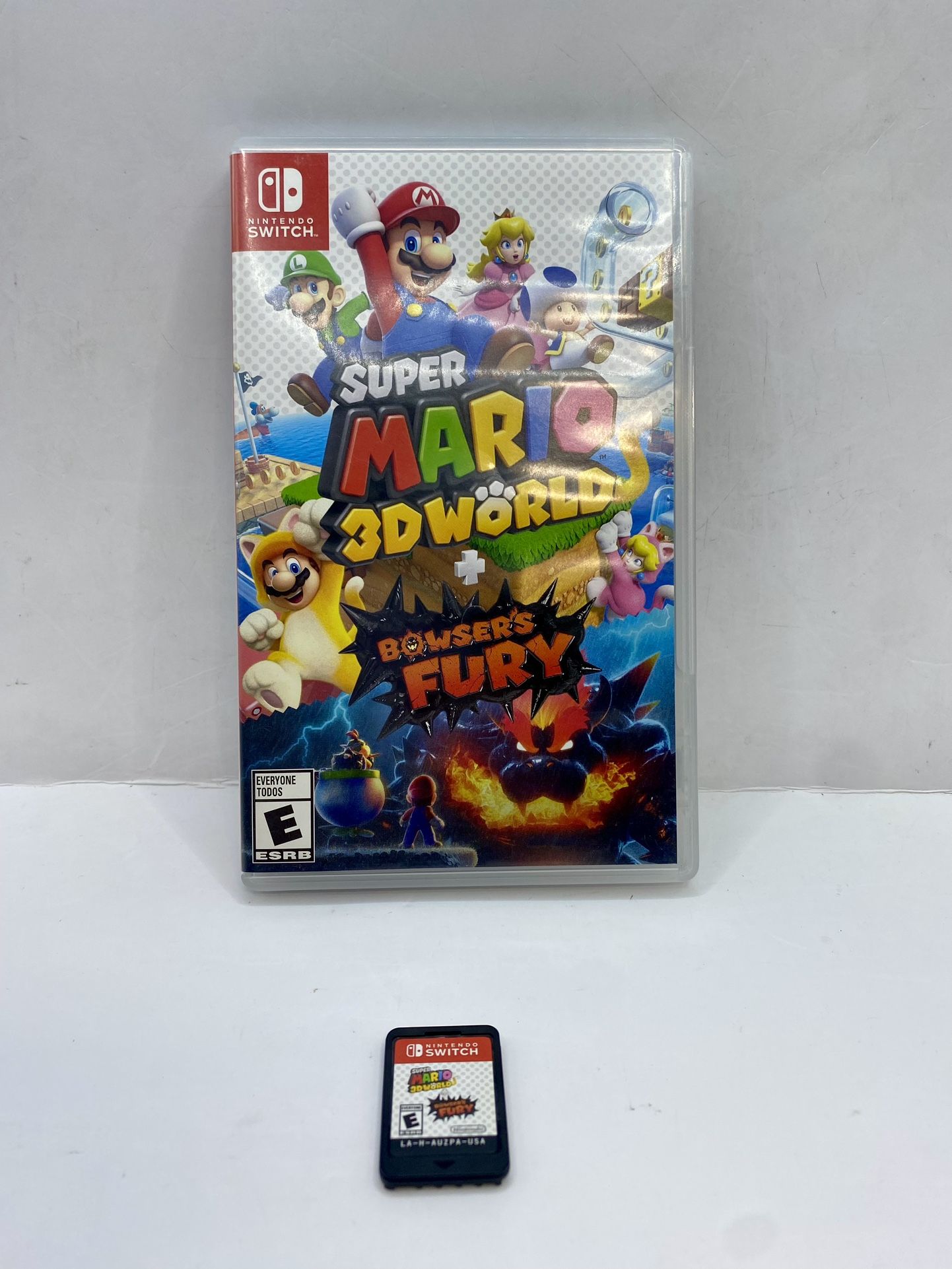 Super Mario 3D World + Bowsers Fury Nintendo Switch Tested Authentic CIB The product is "Super Mario 3D World + Bowser's Fury" for the Nintendo Switc