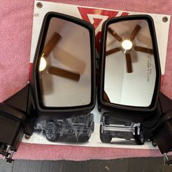 2019 2021 2023 Chevrolet Chevy Silverado 1500 Front Side Mirrors with Blind spot left and right Side