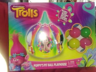 Poppy's pit ball playhouse