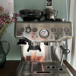Breville Espresso Machine – Excellent Condition