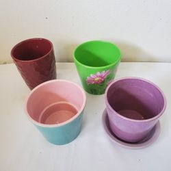 4 Colorful Pots