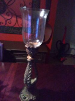 Set of two candle holders