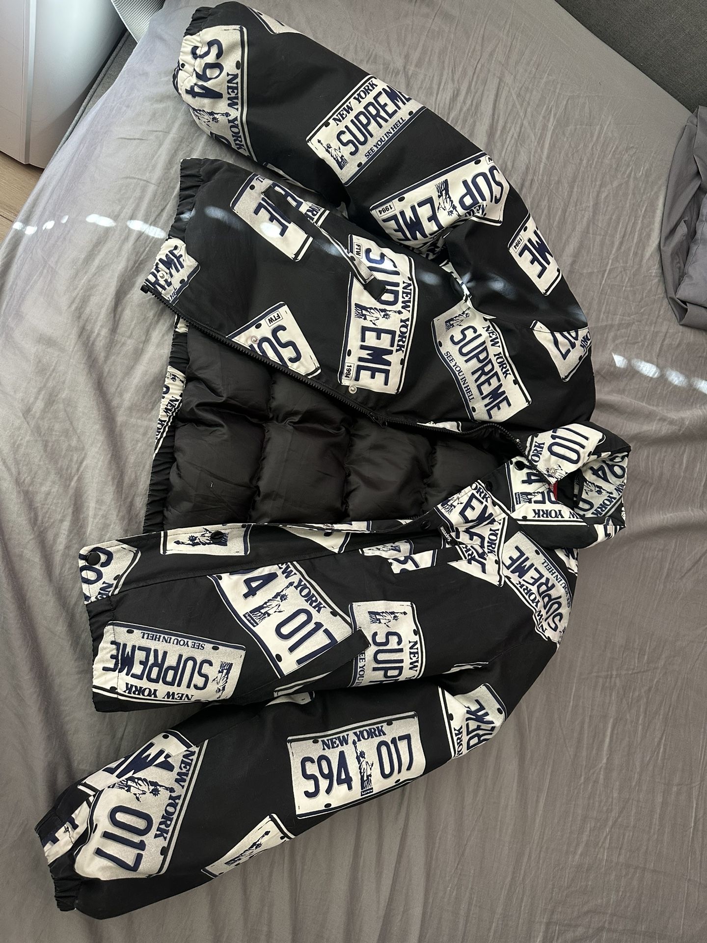 Supreme Puffer Jacket