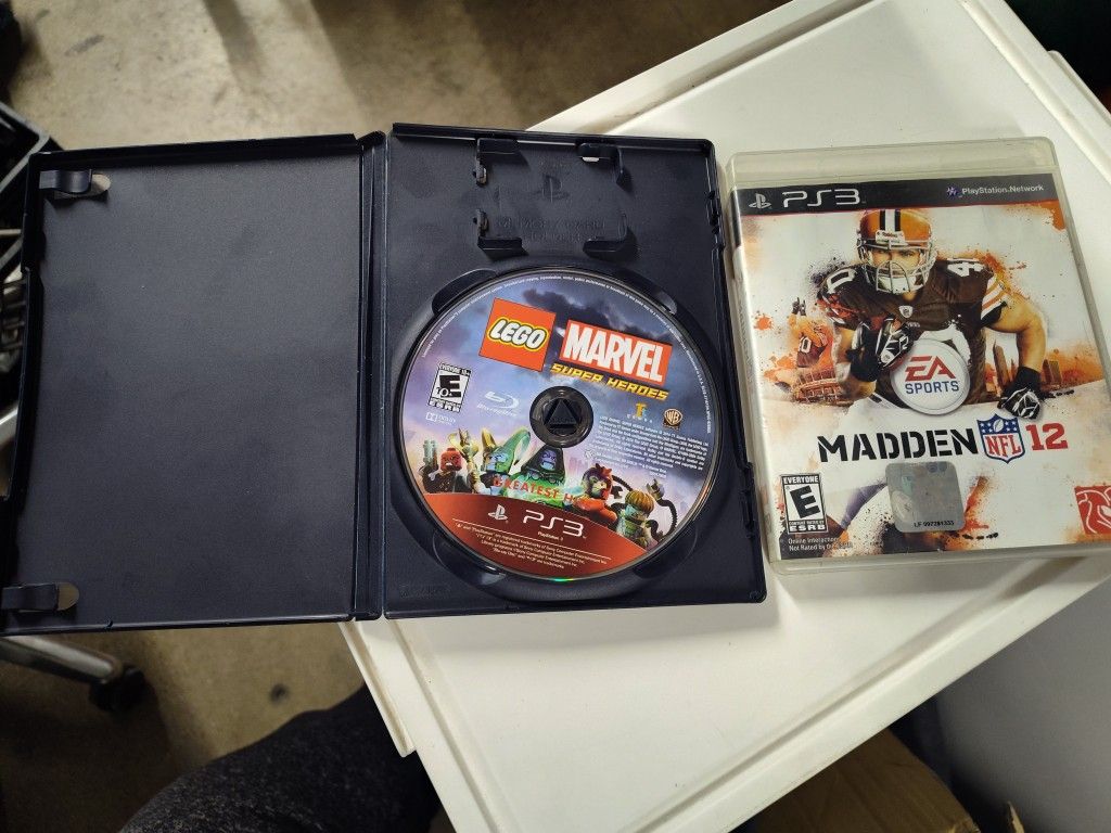 2- PLAYSTATION 3 GAMES