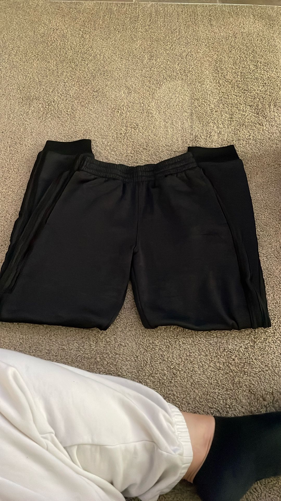 Boys Adidas Joggers 14/16