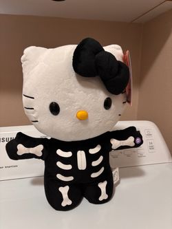 Halloween hello kitty
