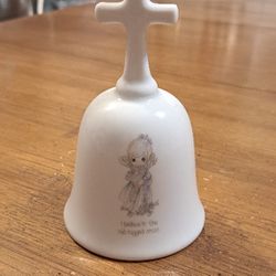 Collectible Precious Moments 1985 Glazed Porcelain Bell W/A Croos Handle, " I Belive In The Old Rugged Cross" 