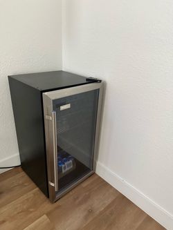 Small refrigerator