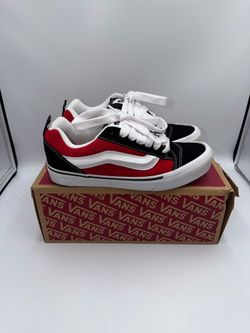 🔥 Vans Knu Skool “Black/Racing Red”  📏 Size 7 Men’s / 8.5 Women’s