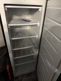 Upright Freezer with Wire Shelves